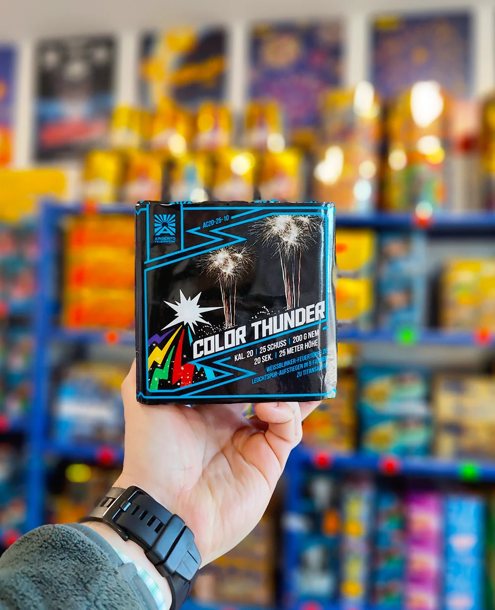 Color-Thunder