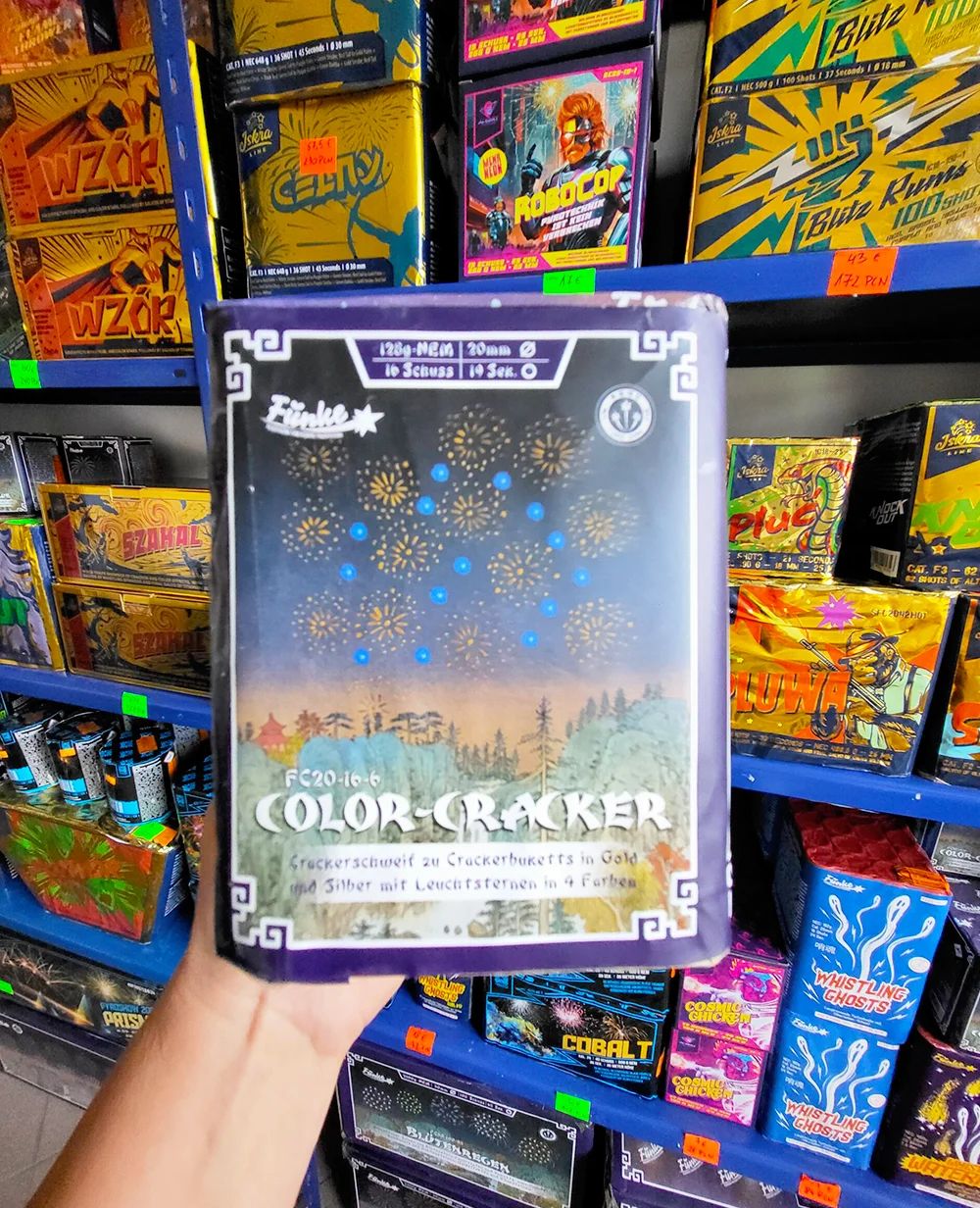 Color-cracker